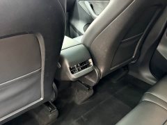 Tesla Model Y Long Range All-Wheel Drive - ფოტო 15