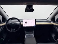 Tesla Model Y Long Range All-Wheel Drive - ფოტო 20