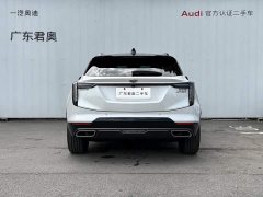 Cadillac GT4 2023 25T Prestige - ფოტო 4