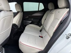 Cadillac GT4 2023 25T Prestige - ფოტო 8