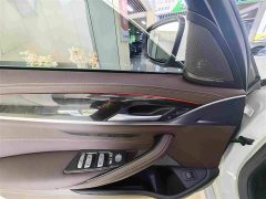 BMW 5 Series 525Li M Sport Package - ფოტო 11