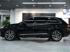 Audi Q7 2020 55 TFSI quattro S line Sport - ფოტო 3