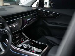 Audi Q7 2020 55 TFSI quattro S line Sport - ფოტო 6