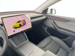 Tesla Model Y Rear-Wheel Drive - ფოტო 7