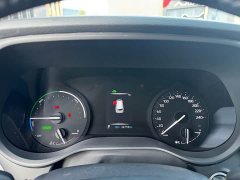 Toyota Sienna 2024 2.5L Hybrid Luxury Edition - ფოტო 4