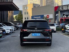 Toyota Sienna 2024 2.5L Hybrid Luxury Edition - ფოტო 8