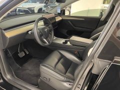 Tesla Model Y Rear-Wheel Drive - ფოტო 5