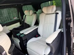 Lexus LM 2020 300h 7-Seater Elegant Edition - ფოტო 4