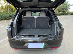 Li Auto L8 Pro - ფოტო 17