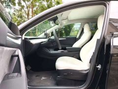 Tesla Model Y Rear-Wheel Drive - ფოტო 8