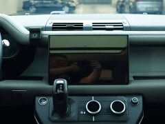 Land Rover Defender 2023 110 3.0T P400 X-DYNAMIC HSE - ფოტო 18