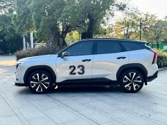 Geely Boyue L 1.5TD DCT Flagship - ფოტო 4