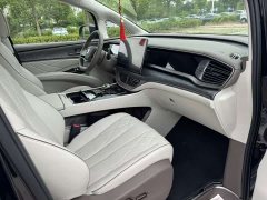 Denza BYD Denza D9 DM-i 1040 Premium - ფოტო 20