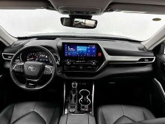 Toyota Highlander 2022 380T AWD Premium 7-Seater - ფოტო 14