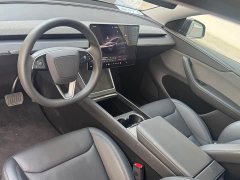 Tesla Model Y Rear-Wheel Drive - ფოტო 7