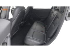 Tesla Model Y Long Range All-Wheel Drive - ფოტო 7