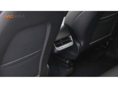Tesla Model Y Long Range All-Wheel Drive - ფოტო 9