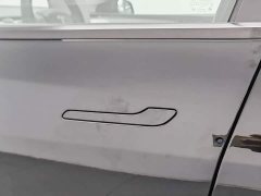 Tesla Model Y Long Range All-Wheel Drive - ფოტო 18