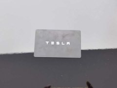 Tesla Model Y Long Range All-Wheel Drive - ფოტო 19