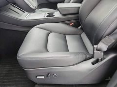 Tesla Model Y Long Range All-Wheel Drive - ფოტო 20