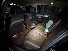BMW 7 Series 740Li Premier Luxury Package - ფოტო 3