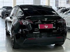 Tesla Model Y 2022 Facelift Rear-Wheel Drive - ფოტო 14