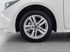 Toyota Corolla 2022 1.8L CVT Luxury - ფოტო 17