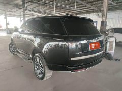 Land Rover Range Rover 3.0L V6 400PS Grand Jubilee Extended Wheelbase - ფოტო 8