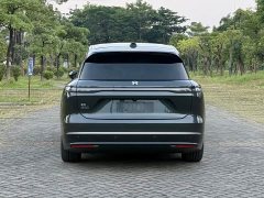 NIO ES8 100kWh Executive - ფოტო 19