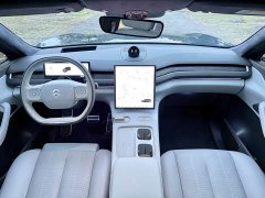NIO ES8 100kWh Executive - ფოტო 6