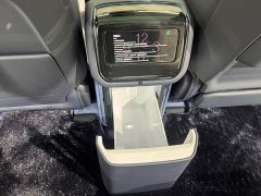 Zeekr 9X 2025 Ultra 70kWh 6-Seater - ფოტო 19