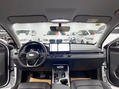 Geely Emgrand 2026 4 Million Commemorative Edition 1.5L CVT Excellence - ფოტო 9