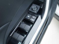 Toyota RAV4 2024 2.0L CVT FWD Urban Edition - ფოტო 10