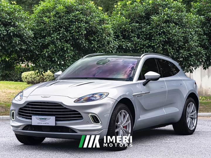Aston Martin DBX 3.0T STRAIGHT-SIX - ავტომობილი ჩინეთიდან