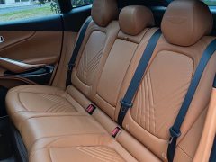 Aston Martin DBX 3.0T STRAIGHT-SIX - ფოტო 15