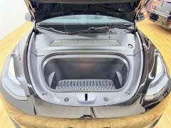 Tesla Model Y Rear-Wheel Drive - ფოტო 12