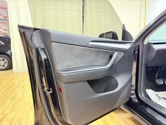 Tesla Model Y Rear-Wheel Drive - ფოტო 17