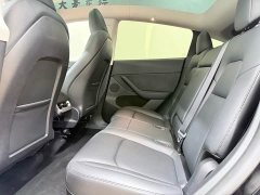 Tesla Model Y Rear-Wheel Drive - ფოტო 20