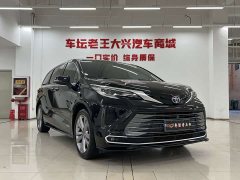 Toyota Sienna 2023 2.5L Hybrid Premium Edition - ფოტო 3