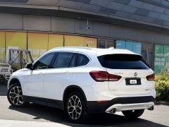 BMW X1 sDrive25Li Leading Edition - ფოტო 5