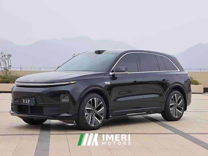 Li Auto L6 Max - ავტომობილი ჩინეთიდან