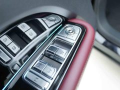 FAW Red Flag HS3 PHEV 117km Dynamic Edition - ფოტო 11
