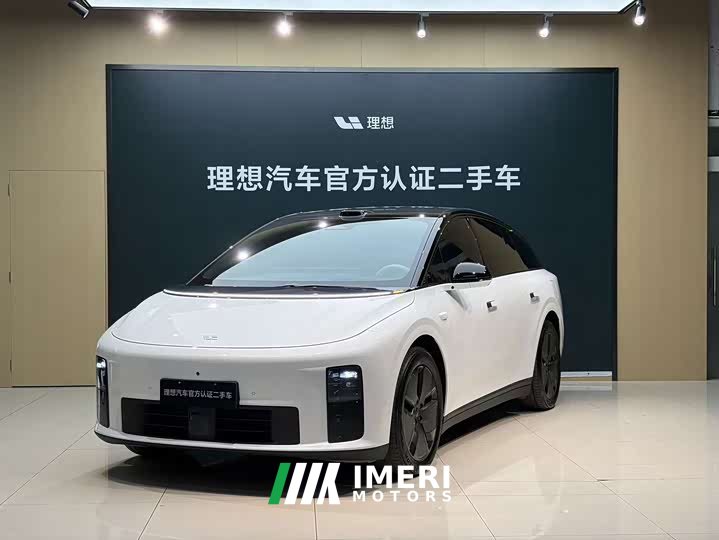 Li Auto i6 2025 Two-Wheel Drive Standard - ავტომობილი ჩინეთიდან