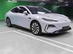Geely Galaxy E8 665km Rear-Drive Starship Long-Range Edition - ფოტო 3