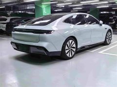 Geely Galaxy E8 665km Rear-Drive Starship Long-Range Edition - ფოტო 5
