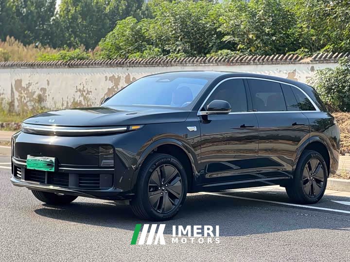 Li Auto L6 Pro - ავტომობილი ჩინეთიდან