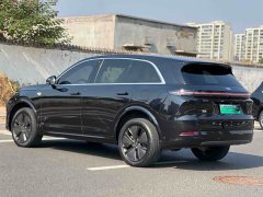 Li Auto L6 Pro - ფოტო 16