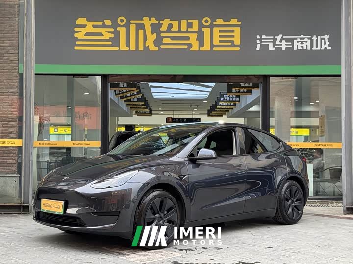 Tesla Model Y Rear-Wheel Drive - ავტომობილი ჩინეთიდან