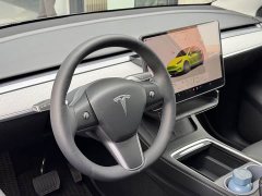 Tesla Model Y Rear-Wheel Drive - ფოტო 16