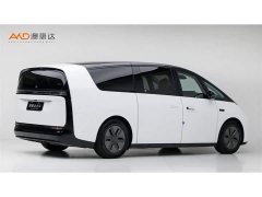 Li Auto MEGA Home Family Edition - ფოტო 3
